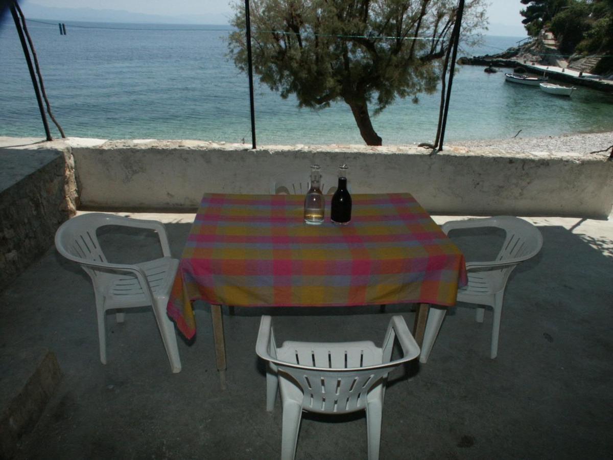 Seaside Secluded Apartments Cove Torac, Hvar - 589 Gdinj Экстерьер фото